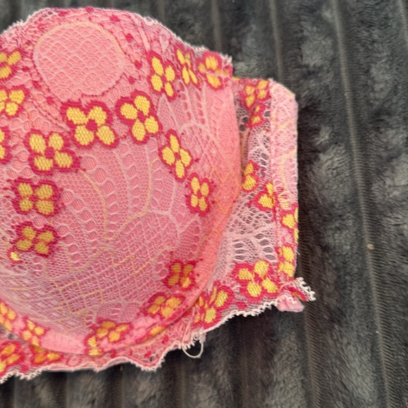 Pink floral padded push-up strapless bra size 36B - Picture 2 of 7